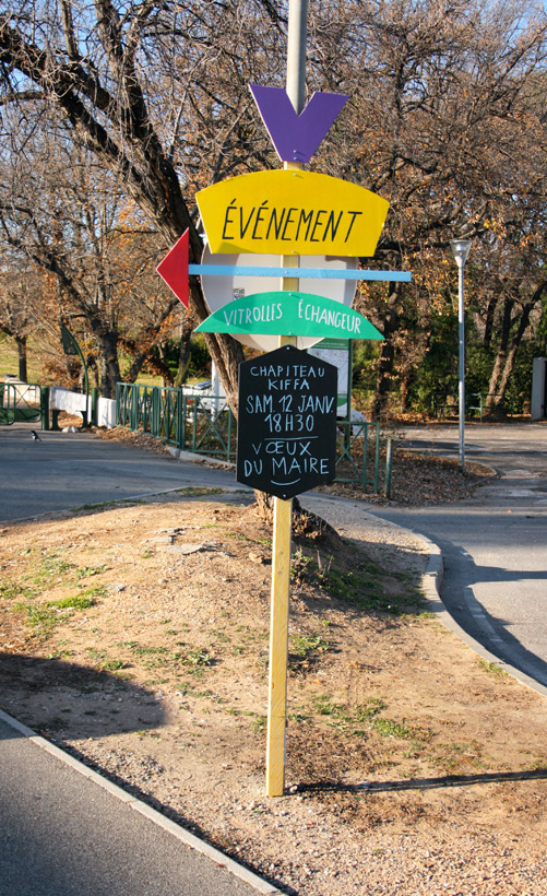 Formes Vives, signalétique Vitrolles Échangeur, ville de Vitrolles, peinture sur bois, 2013